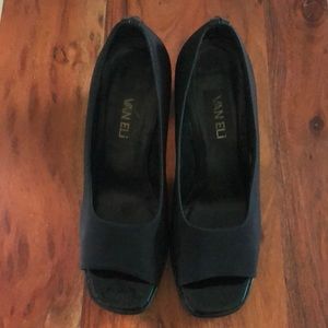 VanEli Vintage Open-Toed Pumps (7 1/2)